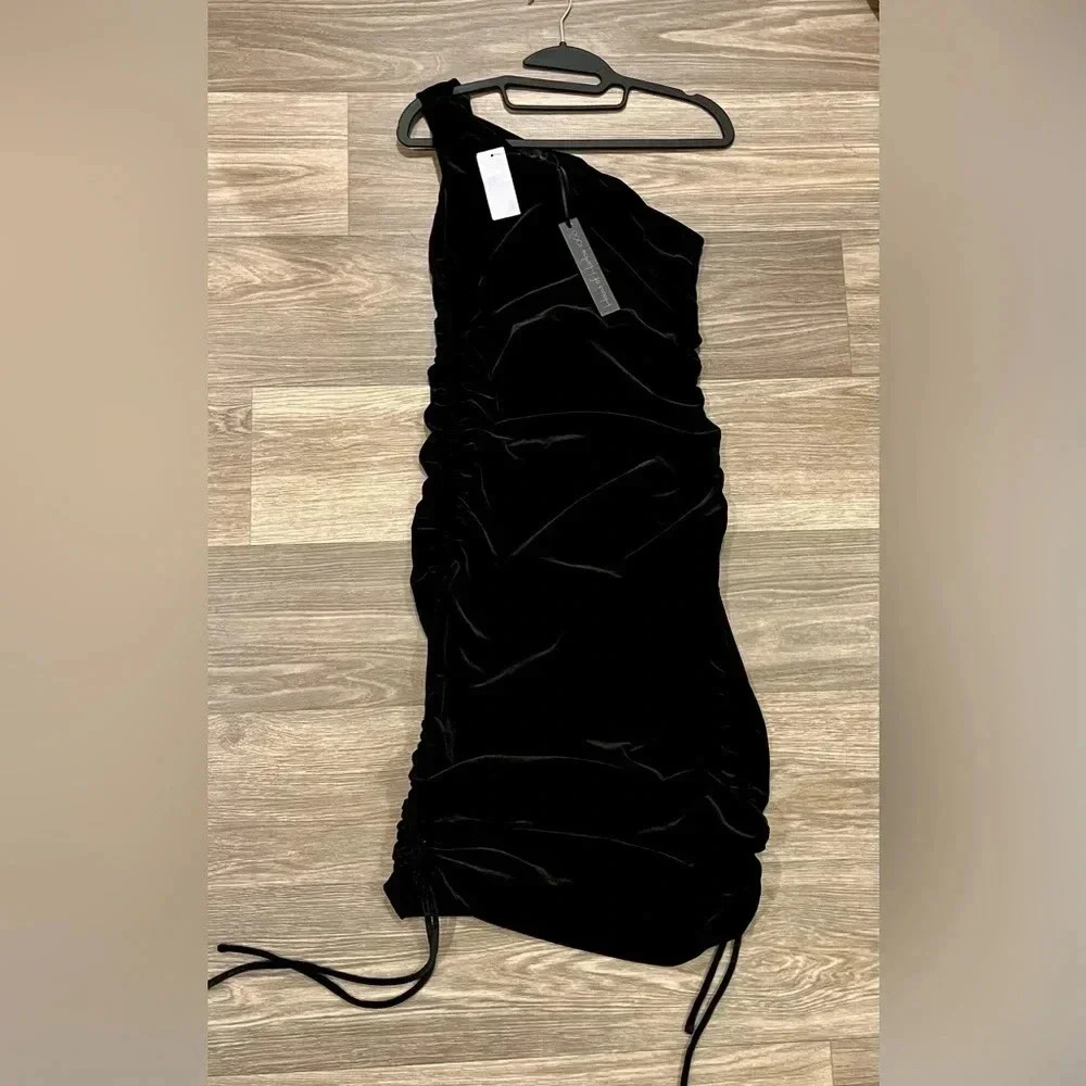 NWT House of Harlow Velvet Black Dress Size Small